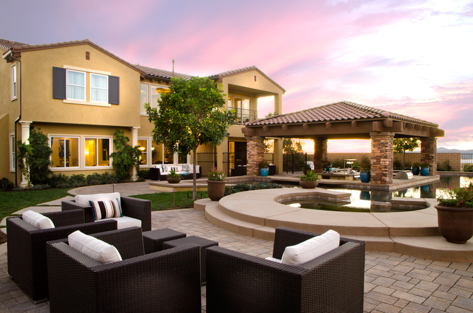 Toll Brothers at StoneBridge luxury new homes in San Diego, CA