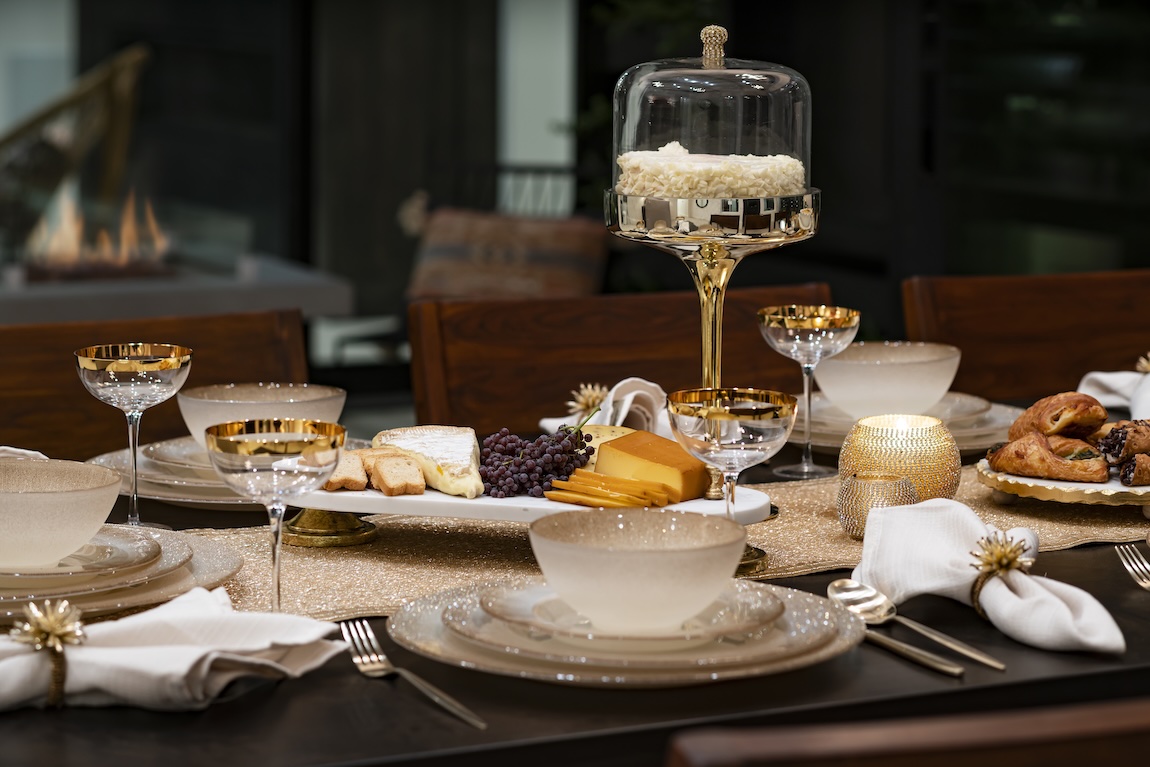 thanksgiving table setting with cheese and crackers
