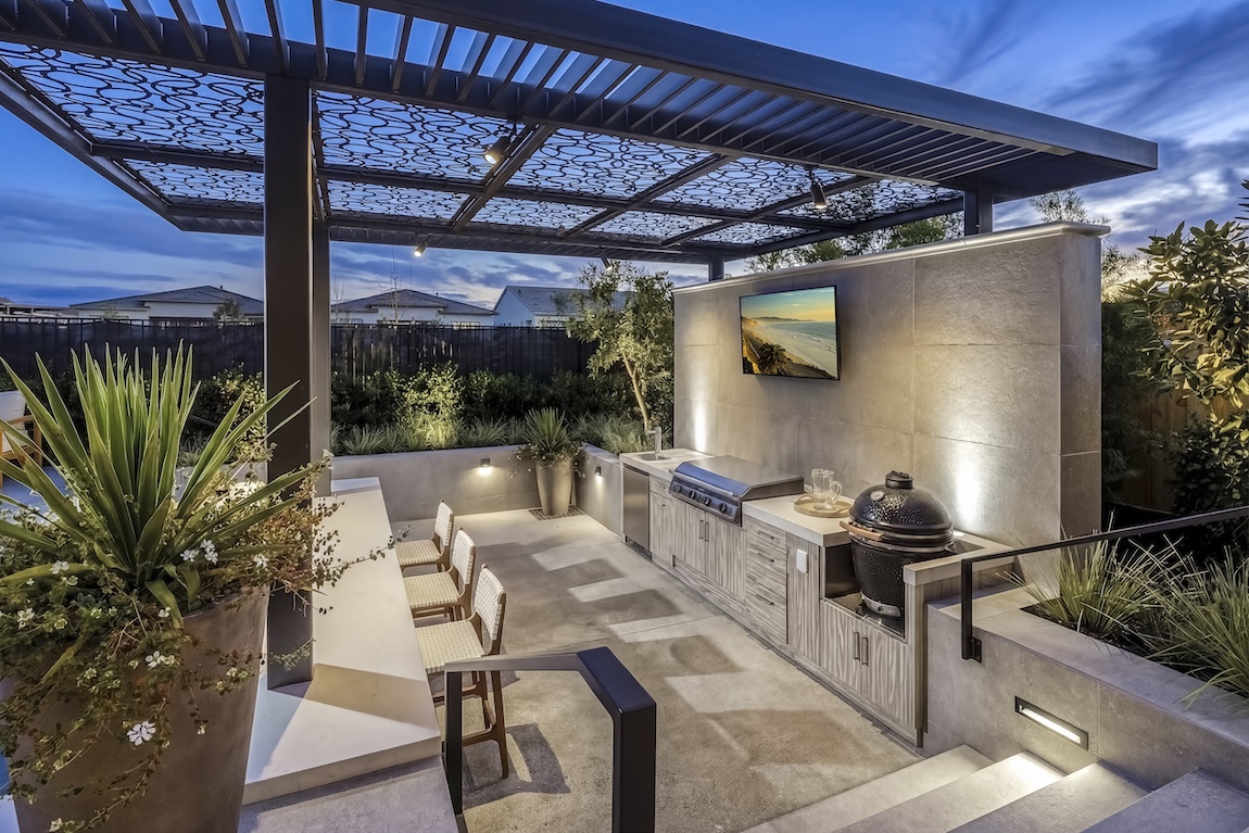 outdoor kitchen space