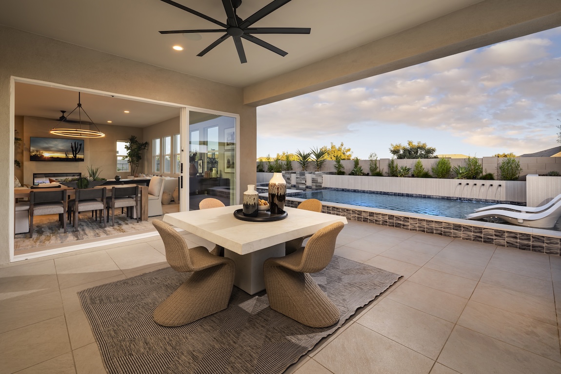 covered outdoor dining