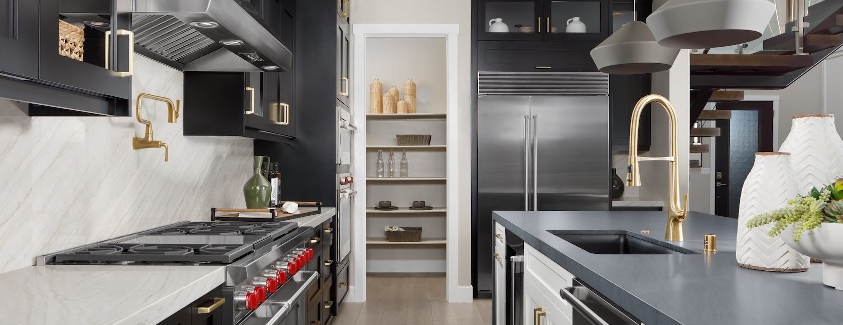 A Walk-In Pantry is the New Must-Have in Home Design featured image