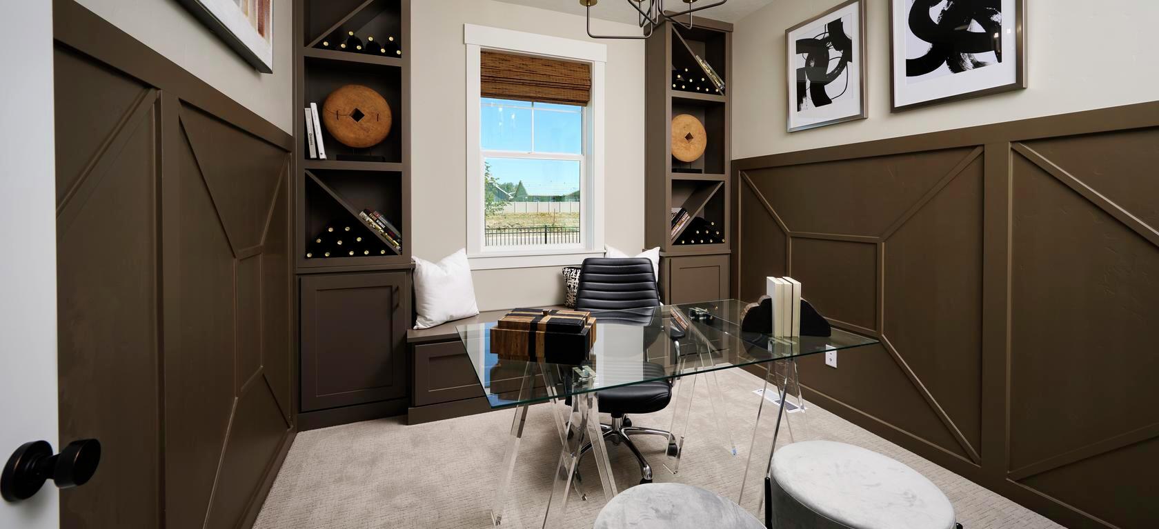 6 Tips to Feng Shui Your Home Office featured image