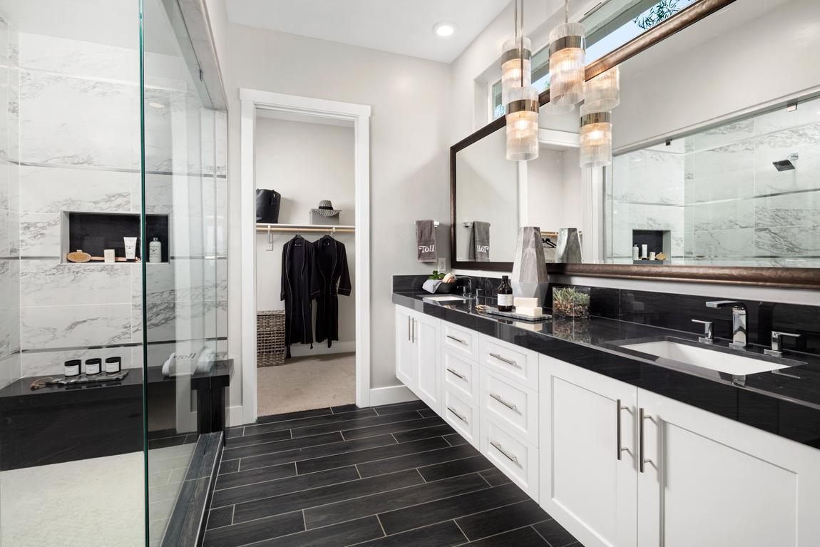 black and white bathroom design