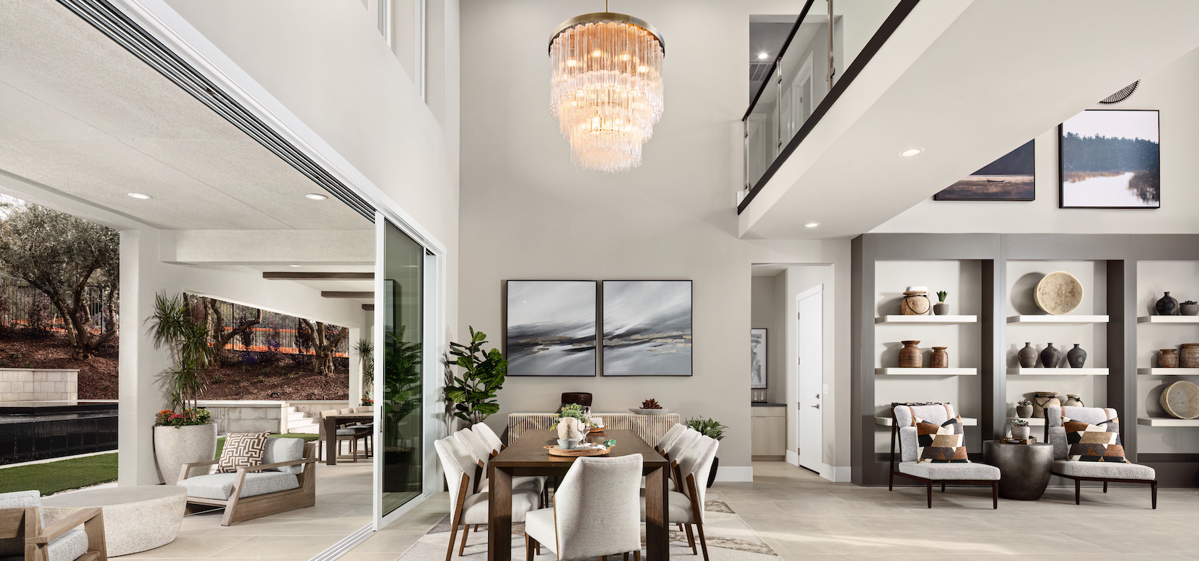 Everyday Elegance: 4 Ways That Chandeliers Transform Every Room featured image