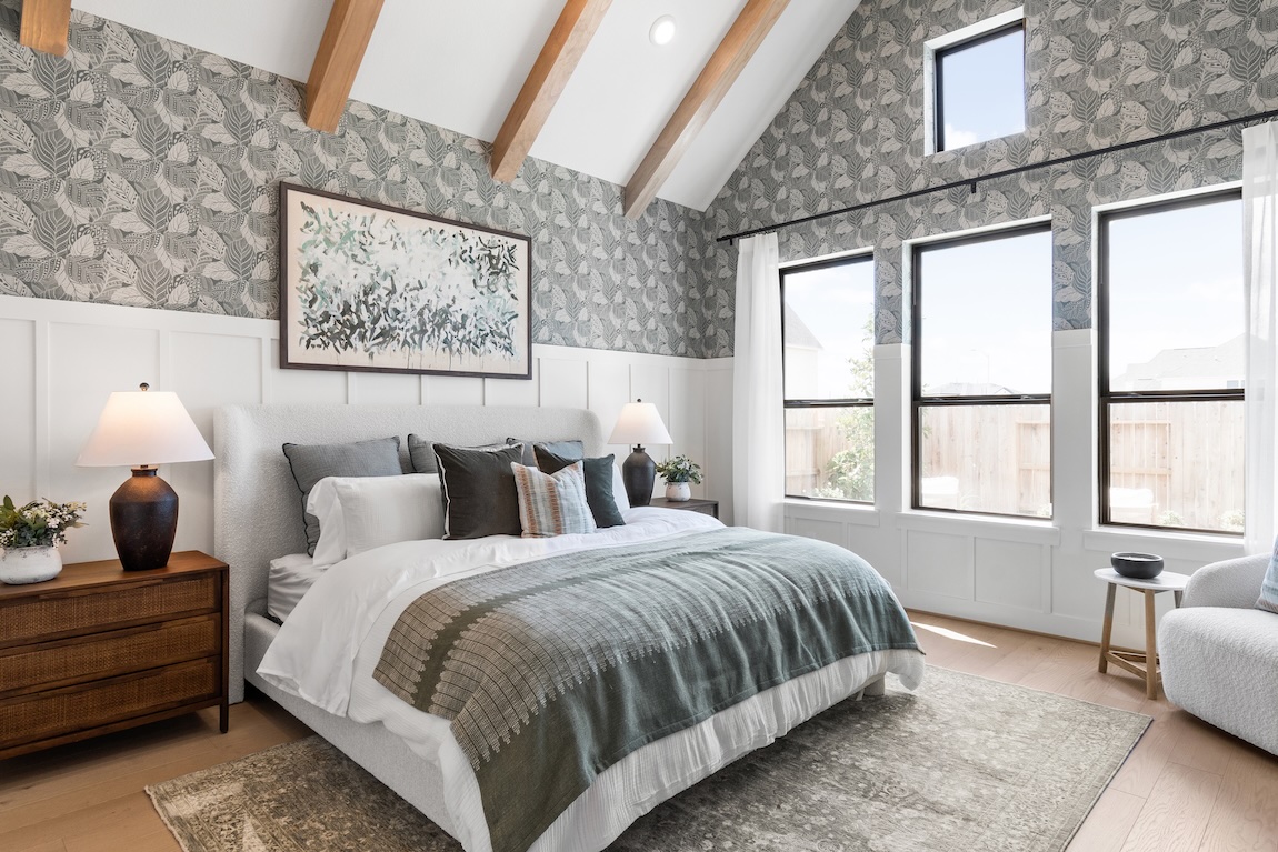 bedroom with simple floral design