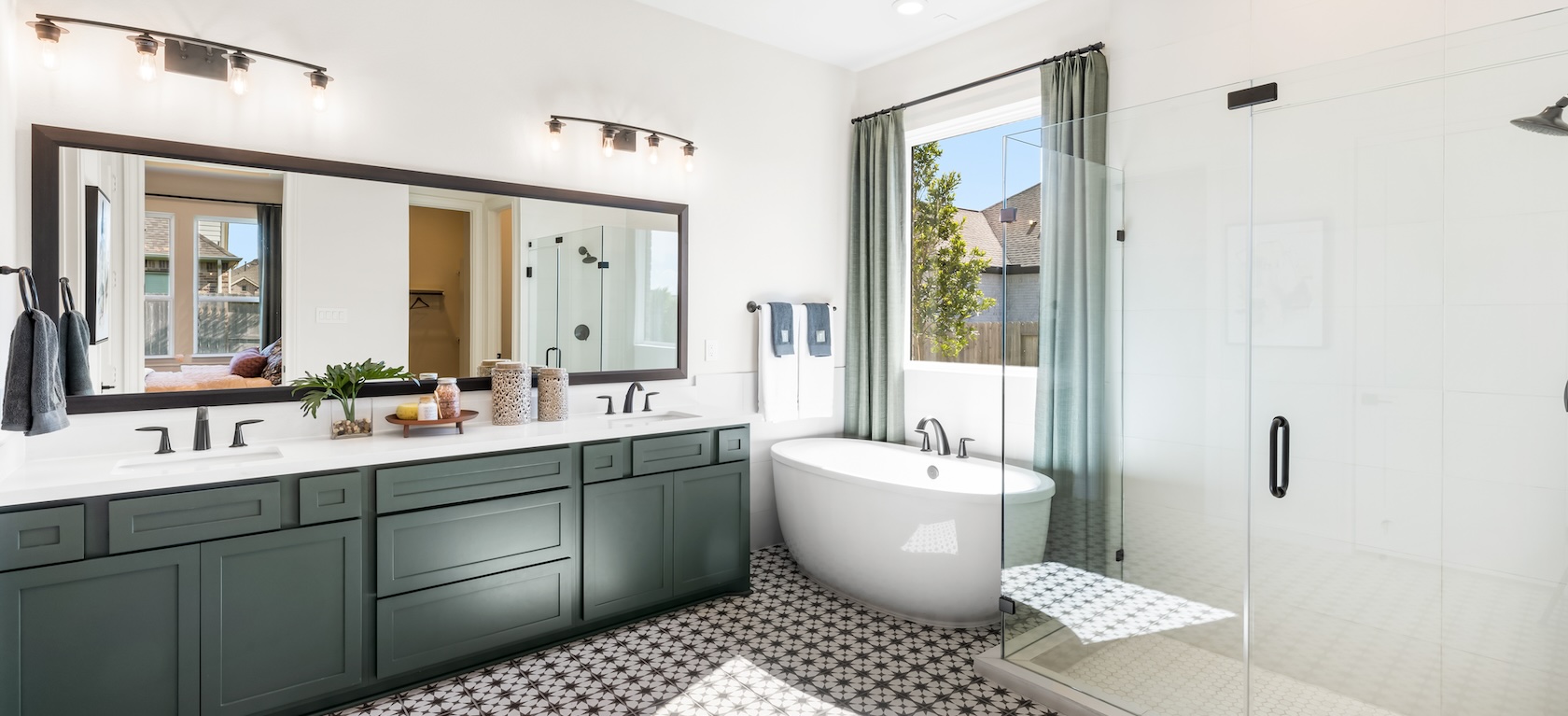 7 Green Bathroom Design Ideas: How to Create a Lively, Luxurious Space