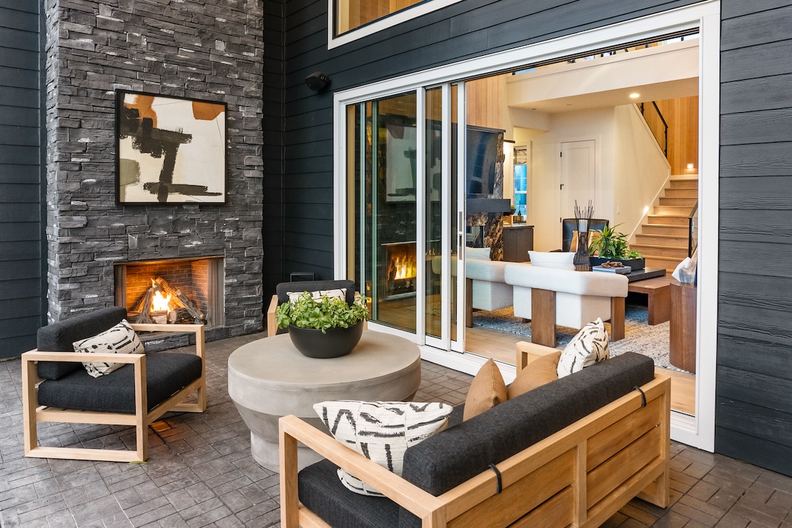 outdoor seating area with easy access to the indoor great room