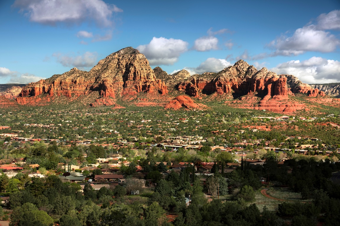 Red Mountainscape in Sedona, AZ