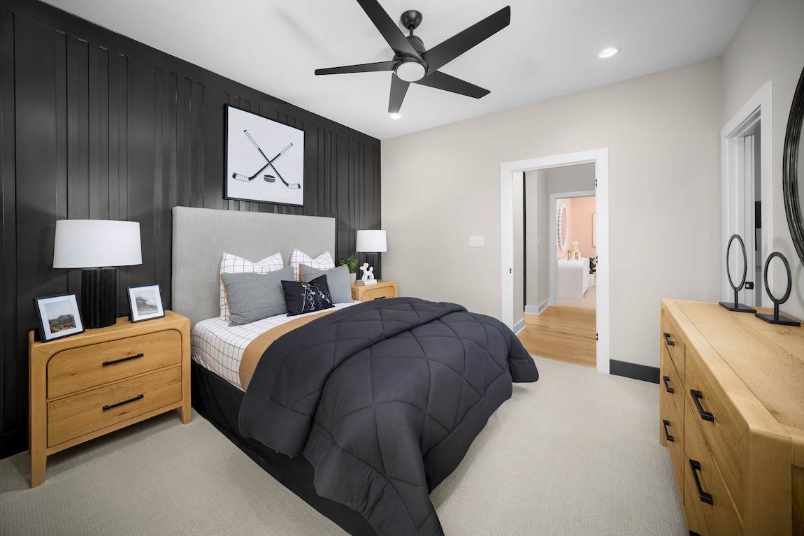 hockey themed bedroom with wall decor.