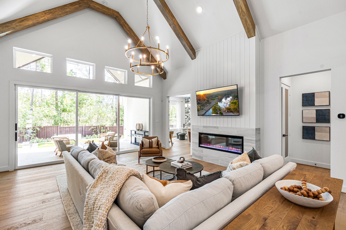 charming modern farmhouse great room with a Toll Brothers home in Magnolia, TX