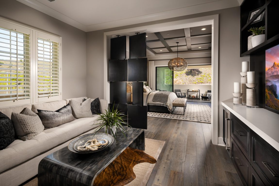 The Modern Dual Master Bedroom Trend in Luxury Homes The Modern Dual Master Bedroom Trend in Luxury Homes