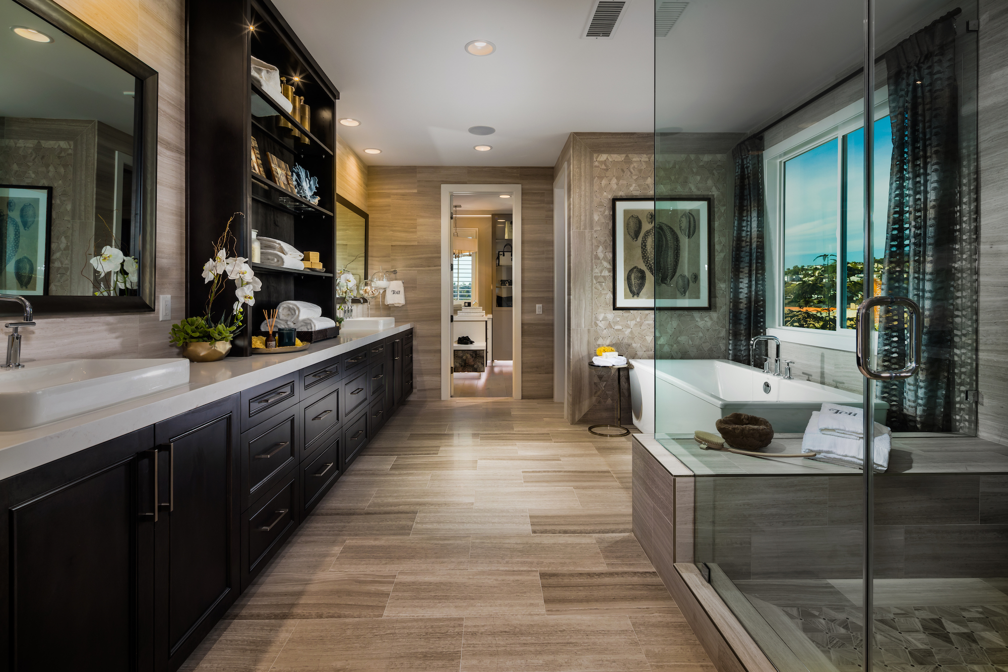 25 Luxury Bathroom Ideas & Designs | Build Beautiful