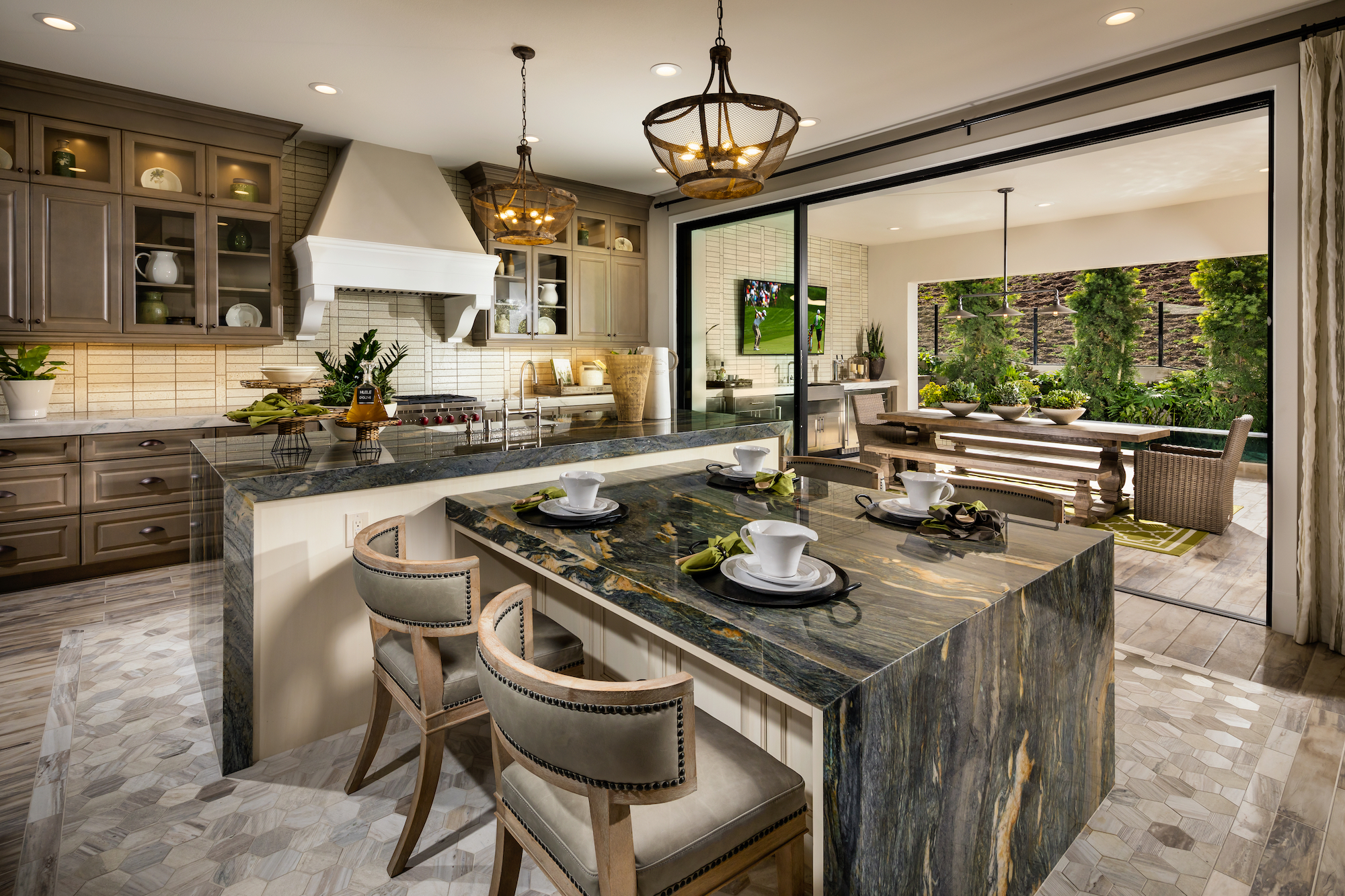 Features Of A Luxury Kitchen Design