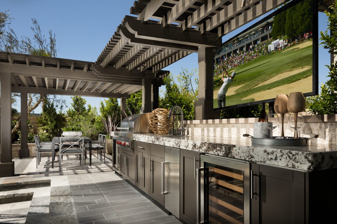 luxury outdoor kitchen design