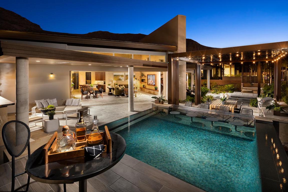 Amazing backyard design with pool and swim-up bar