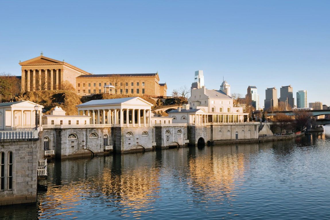 Philadelphia Art Museum and skyline