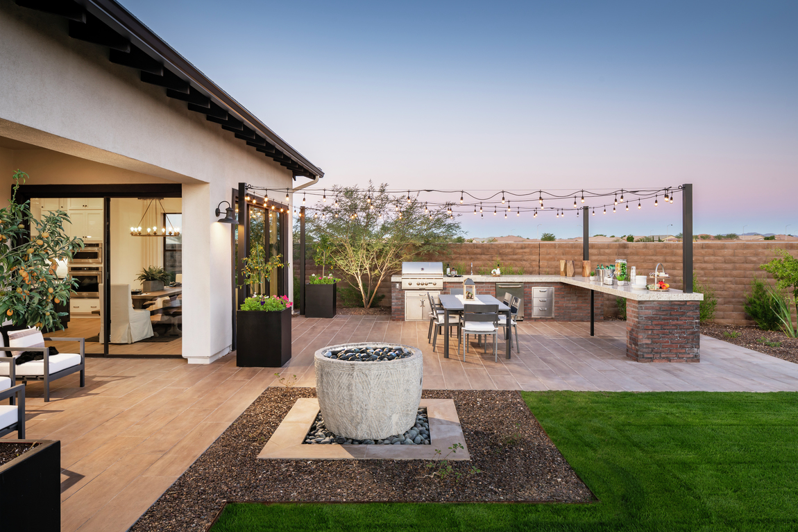 Outdoor kitchen with garden and plants