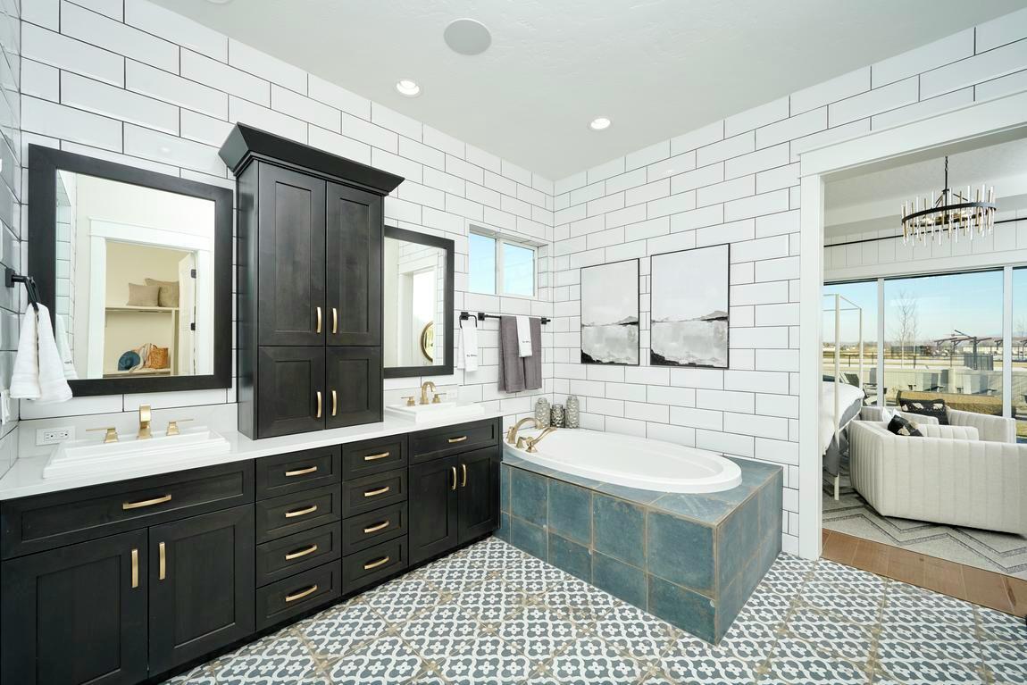 Rustic bathroom design with patterned tile