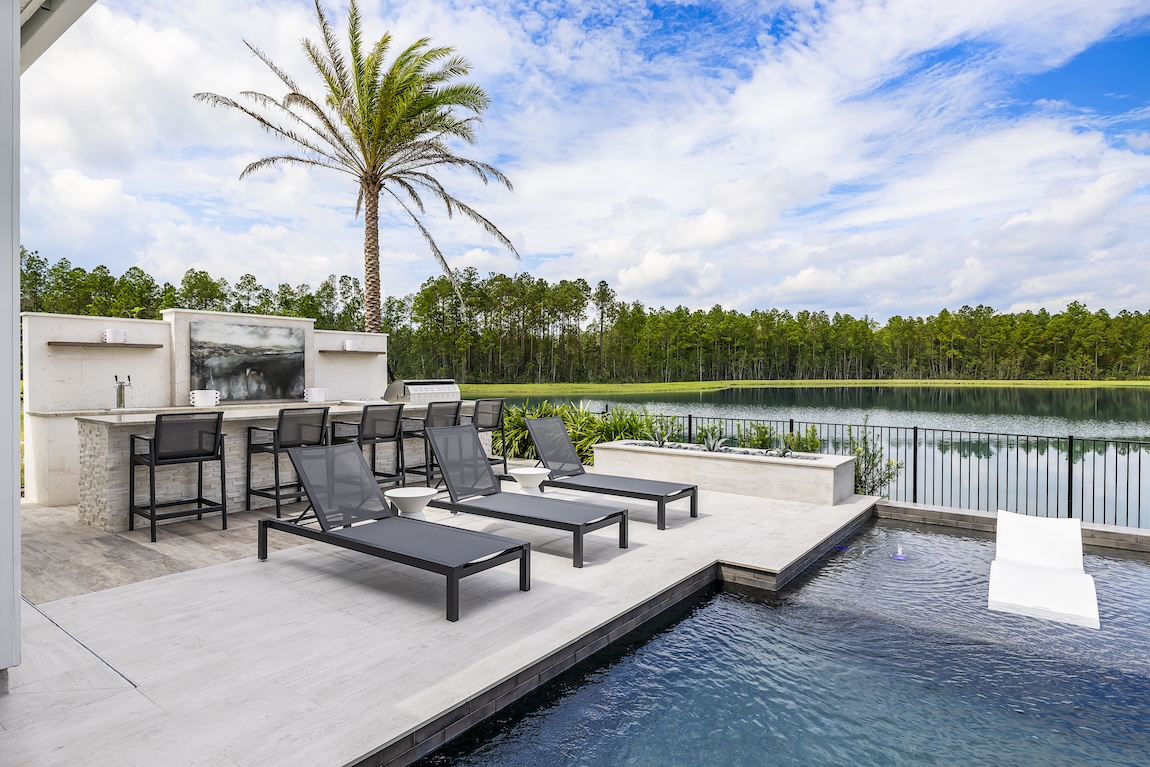 outdoor lounge area overlooking water access