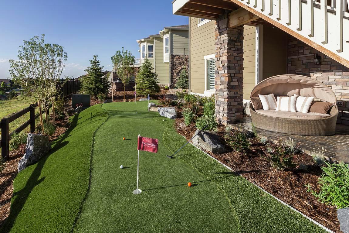outdoor putting green for homeowners who enjoy resort-style living