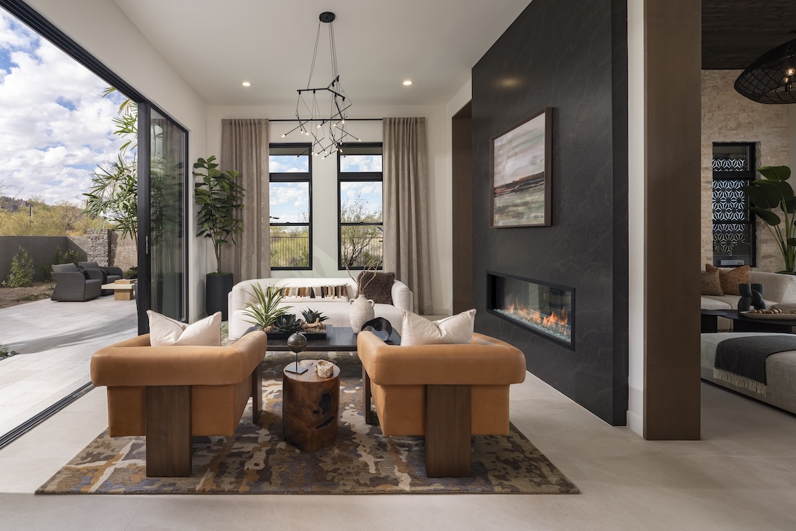 sitting area with access to the outdoor living space