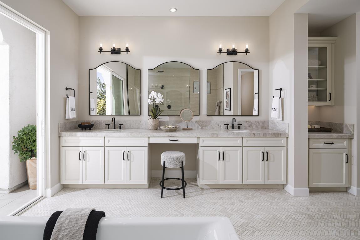 24 Double Vanity Ideas to Try in Your Bathroom